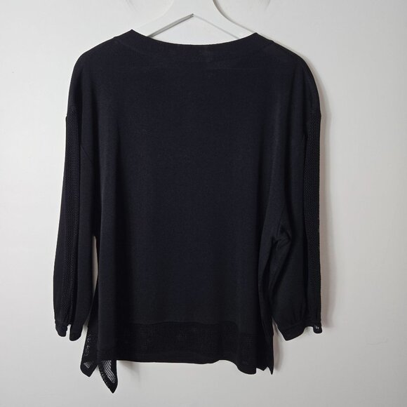 Exclusively Misook Size M Black Button Keyhole Chest Long Sleeve Sweater - Picture 6 of 13